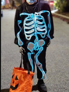 Boys Light Up Skeleton Halloween Costume - 7/8